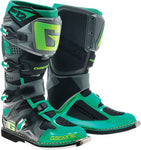 Sg 12 Boots Green Sz 9